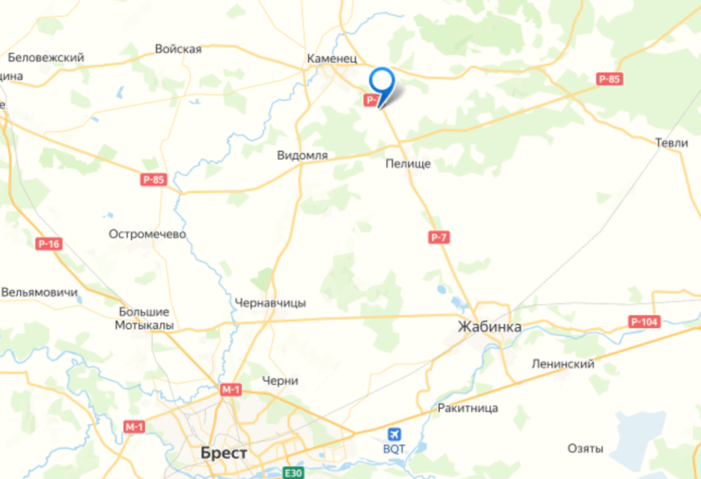 Monosnap одноквартирный одноэтажный пустующий жилой дом дер. Березняки, ул. Октябрьской Революции, д. 1, Каменецкого р-на, Брестс (1).png